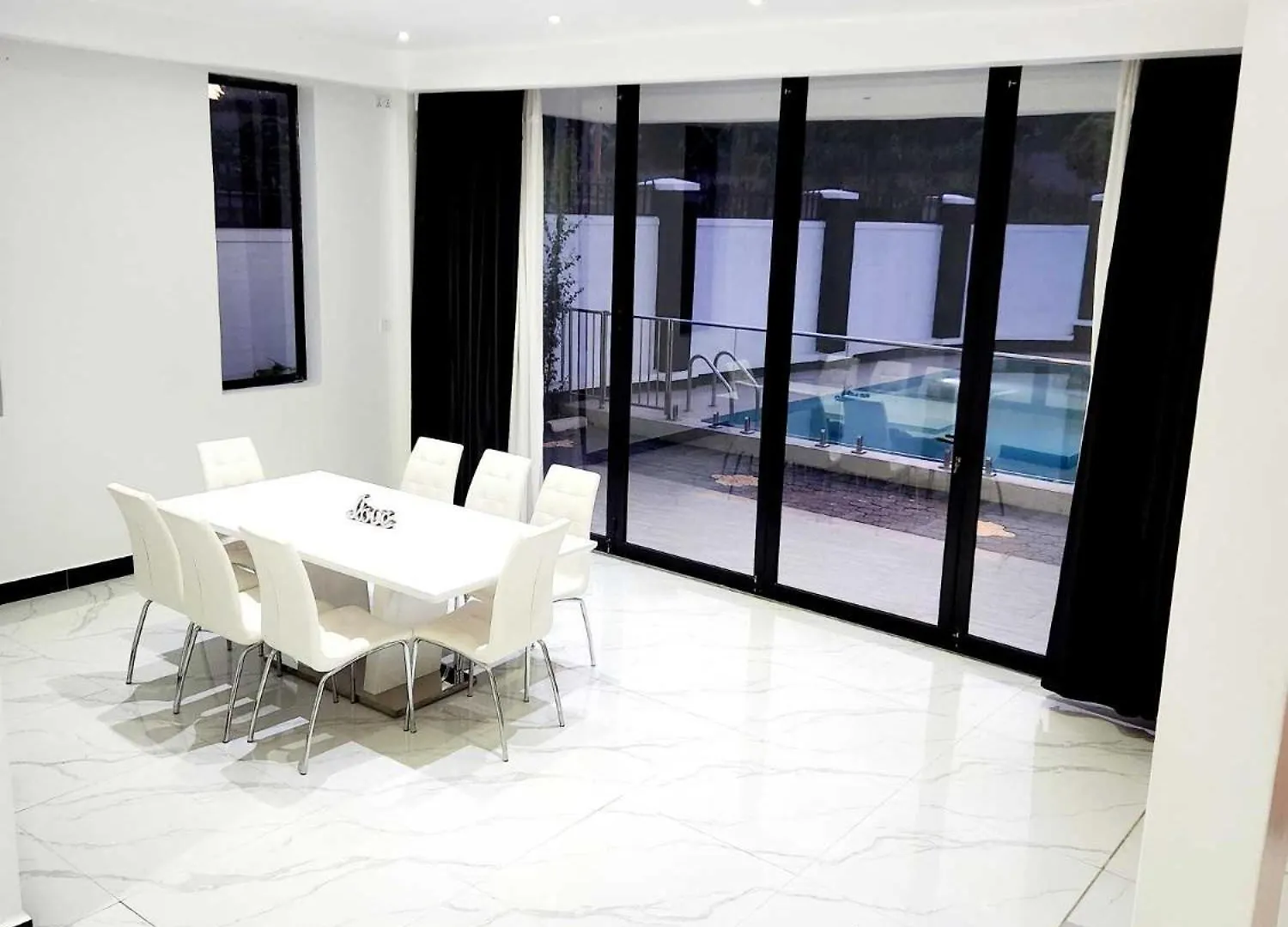 Infinity Villa Kampala Pansiyon